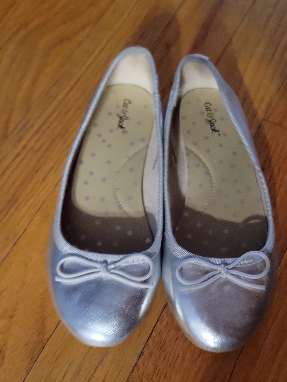 Girls Cat & Jack Metallic Silver Ballet Flats with Bow Size 13